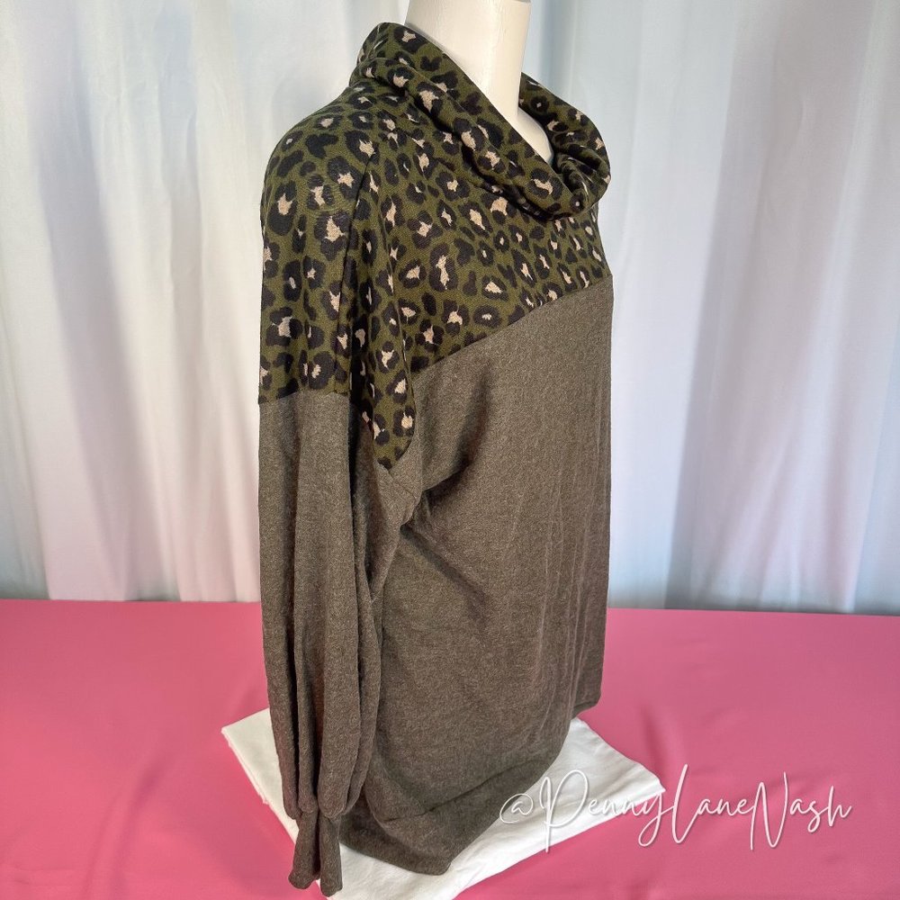 Magic Fit Cowl Neck Leopard Print Sweater - Picture 3 of 8
